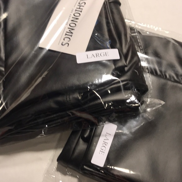 Faux Leather Leggings****LARGE= Size 8-10 - Picture 8 of 8